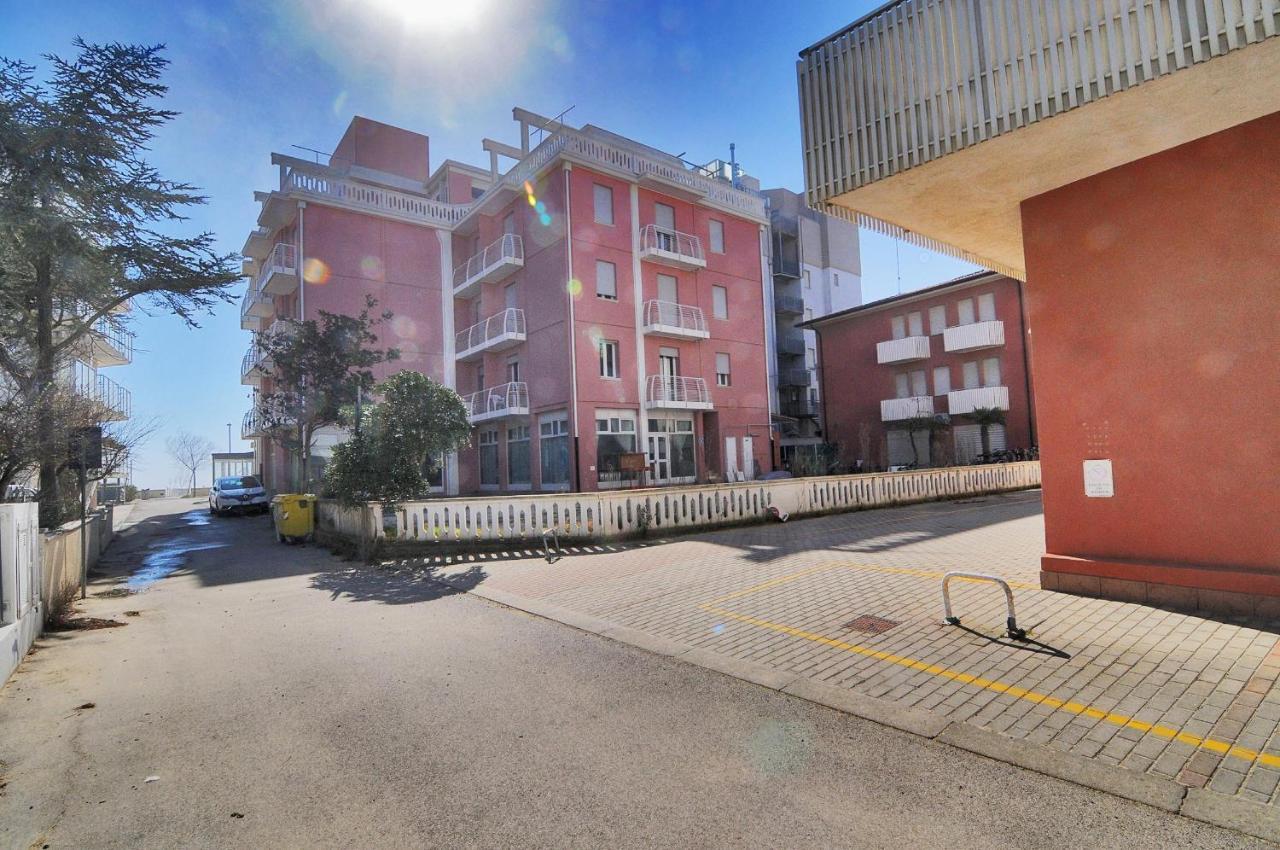 Apartament Milan Caorle Zewnętrze zdjęcie